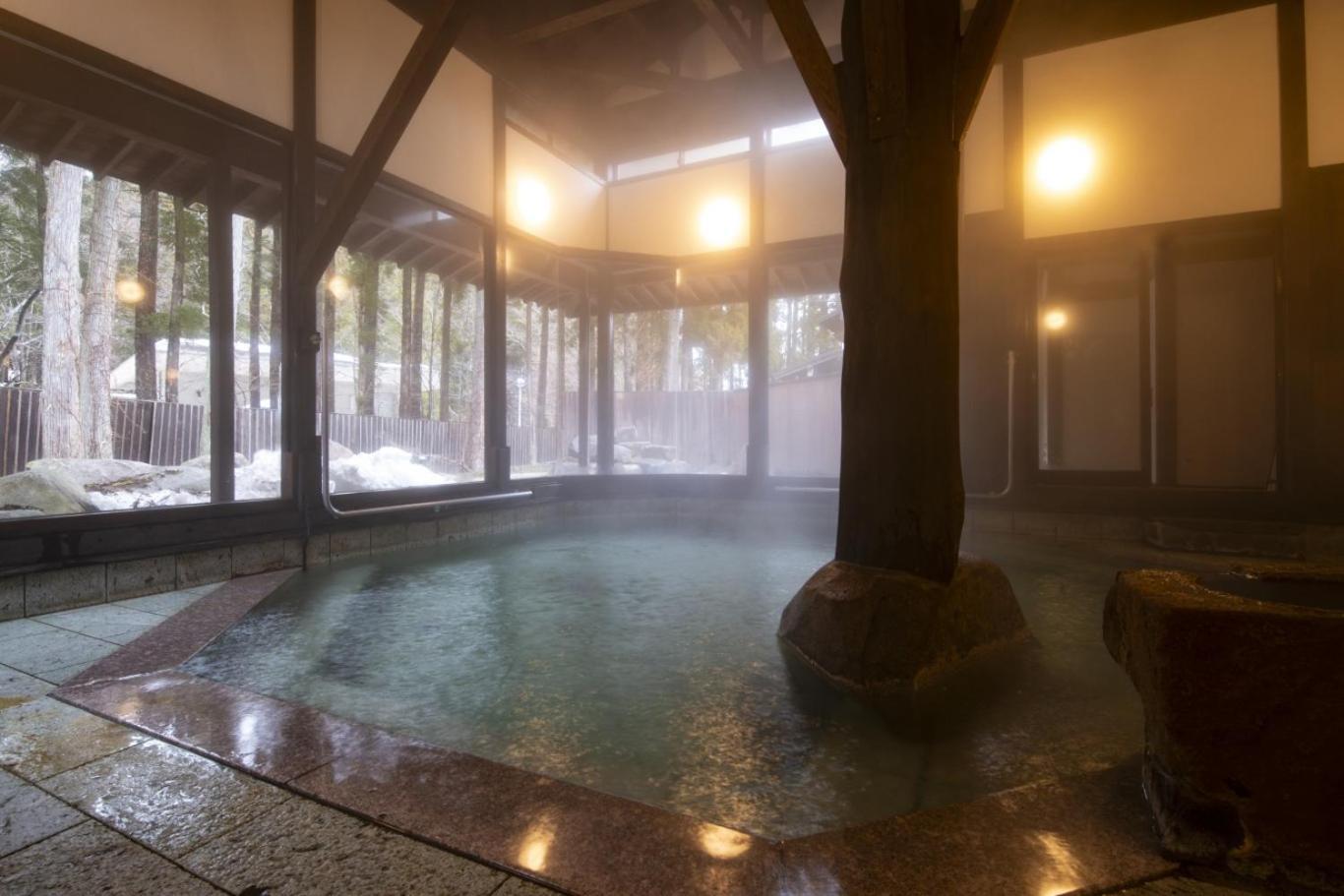 祭畤温泉かみくら Hotel Ичиносеки Екстериор снимка